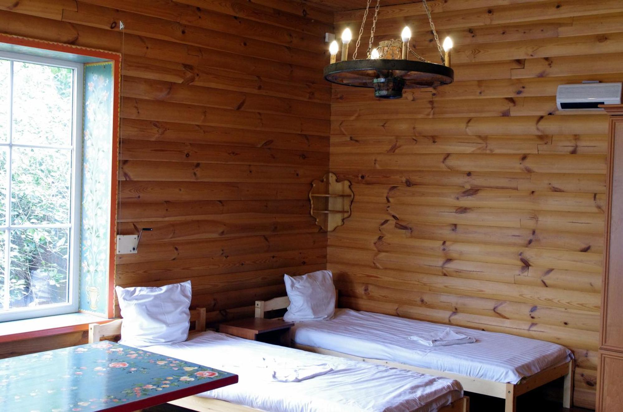 Villand Hotel With Free Private Parking And Self Check In Riga Exterior photo