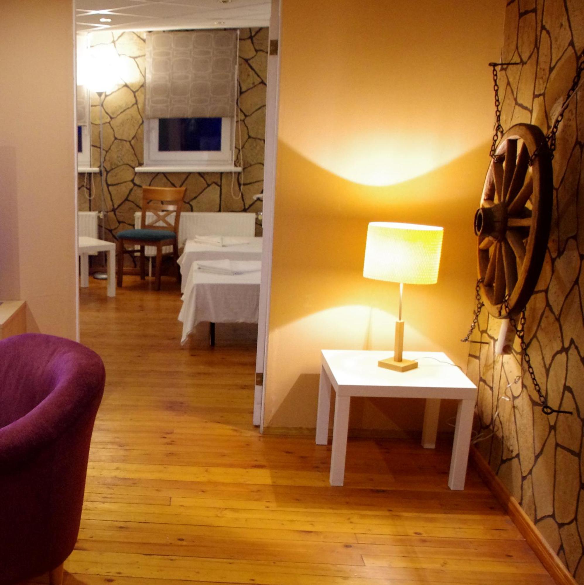 Villand Hotel With Free Private Parking And Self Check In Riga Exterior photo